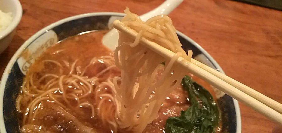 ストレートの細麺