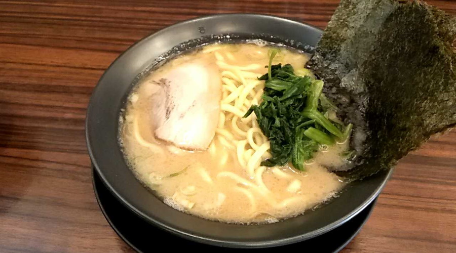 とんこつ醤油ラーメン