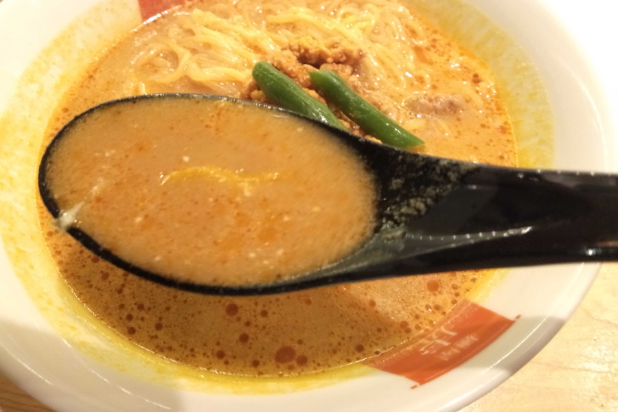 麺屋虎杖のスープ