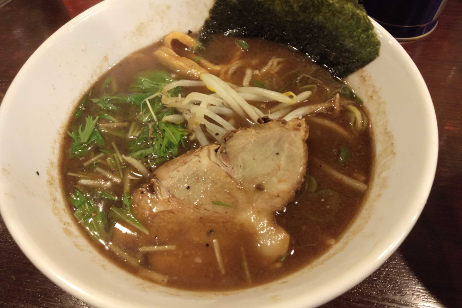 香味徳 醤油ラーメン