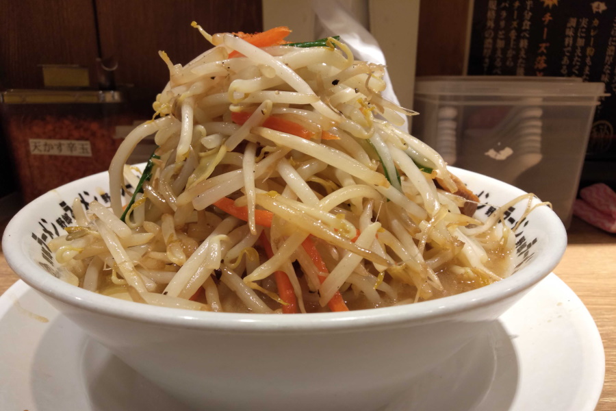 野郎ラーメン@新橋駅前店