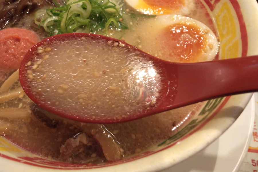 九州じゃんがら全部入りのスープ