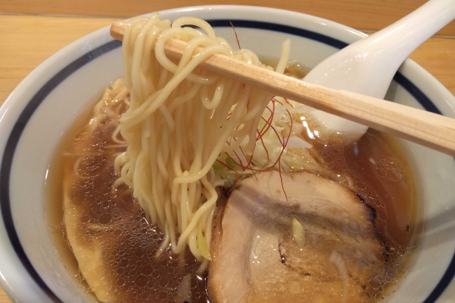 利尻昆布ラーメン くろおびの麺