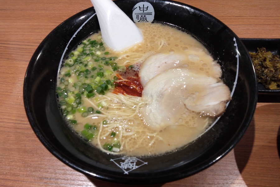 とんこつラーメン