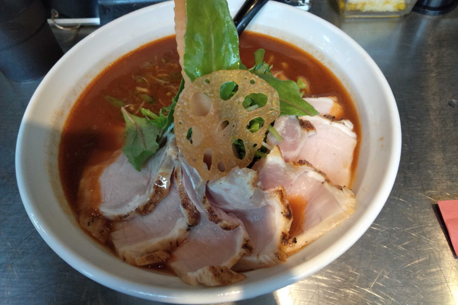 ラーメン（ローストポーク4枚増し）