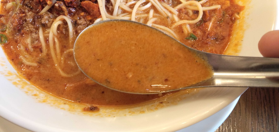 麻辣担々麺のスープ