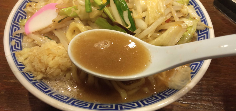 東京タンメンのスープ