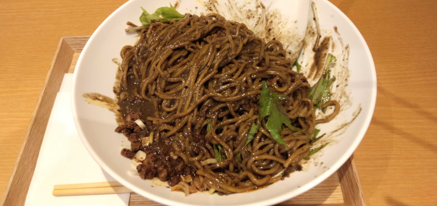 混ぜた麺