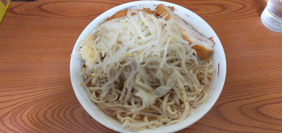 ラーメン（ブタ2枚入り）