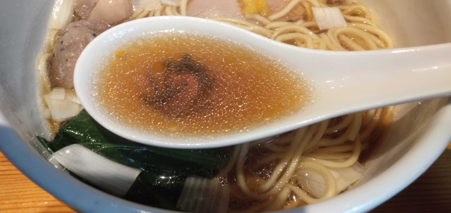 醤油スープ