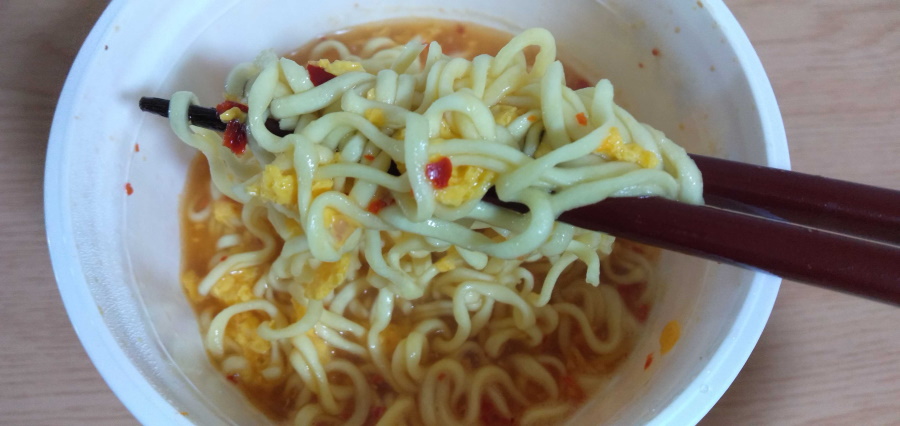 カップヌードル的な麺