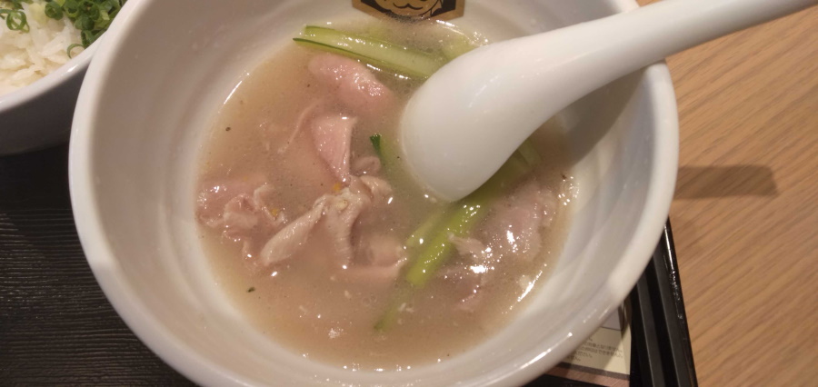 真鯛ラーメンの残り汁