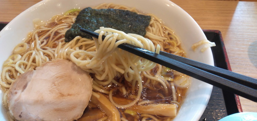 ストレート麺