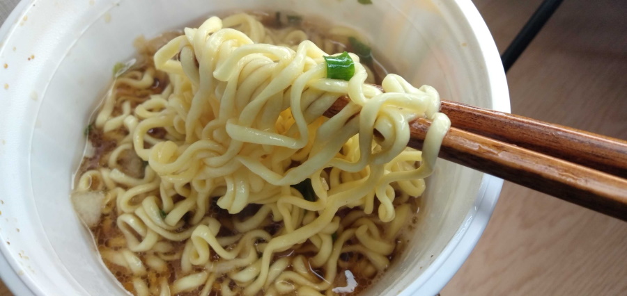 カップラーメン