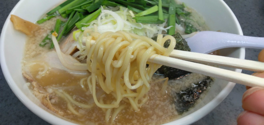 ちぢれ麺