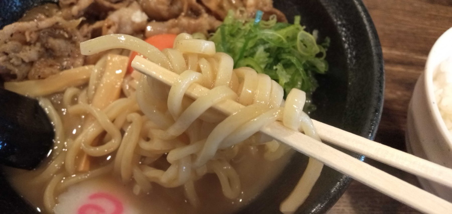 オイシイ麺