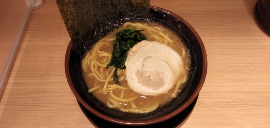 豚骨ラーメン